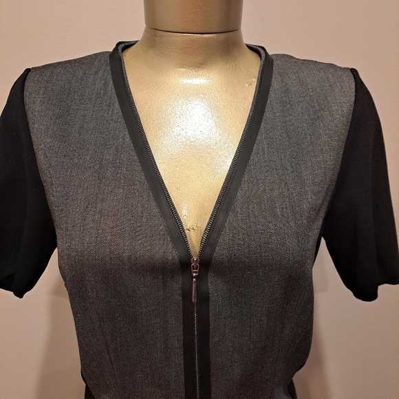 Elie Tahari Mila Black & Grey Short Sleeve Pencil Dress With Point Zipper - Picture 3 of 9